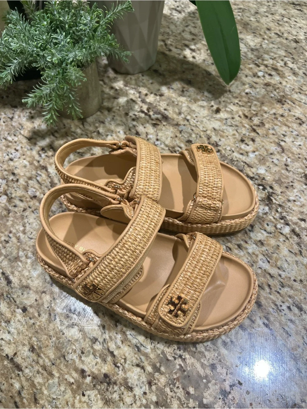 Tory Burch Kira Sport Sandal in Raffia w/ Gold-tone Hardware 5.5M